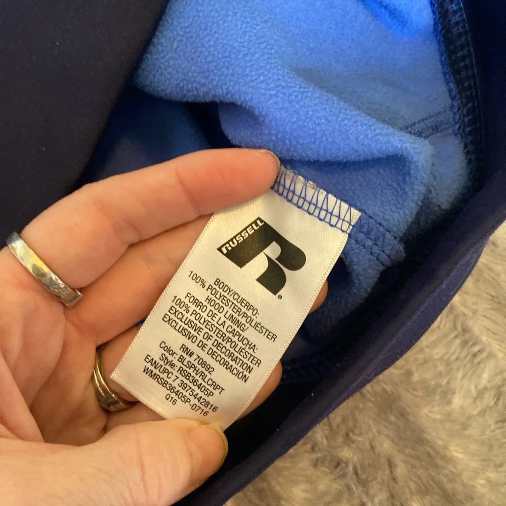 Russell, XS 4-5, childrens hooded zip up top, blue and comfy